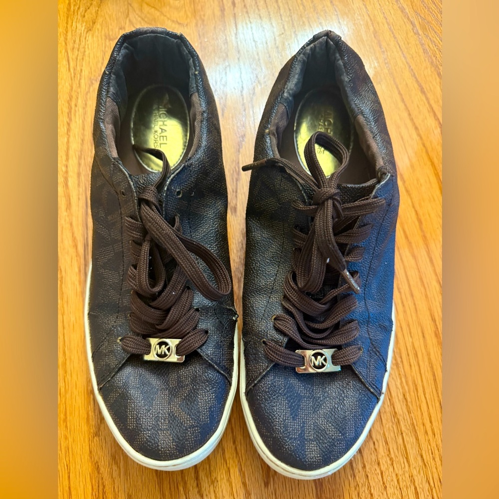 Michael Kors Brown Lace Up Sneakers Women’s Size 8 MK Logo